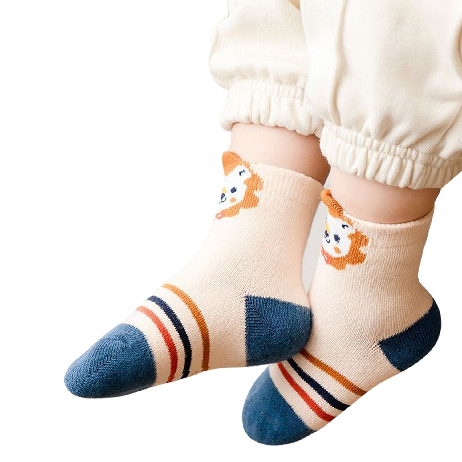 Breathable and thickened socks for kids, featuring a classic design and soft, skin-friendly material Breathable and thickened socks for kids, featuring a classic design and soft, skin-friendly material